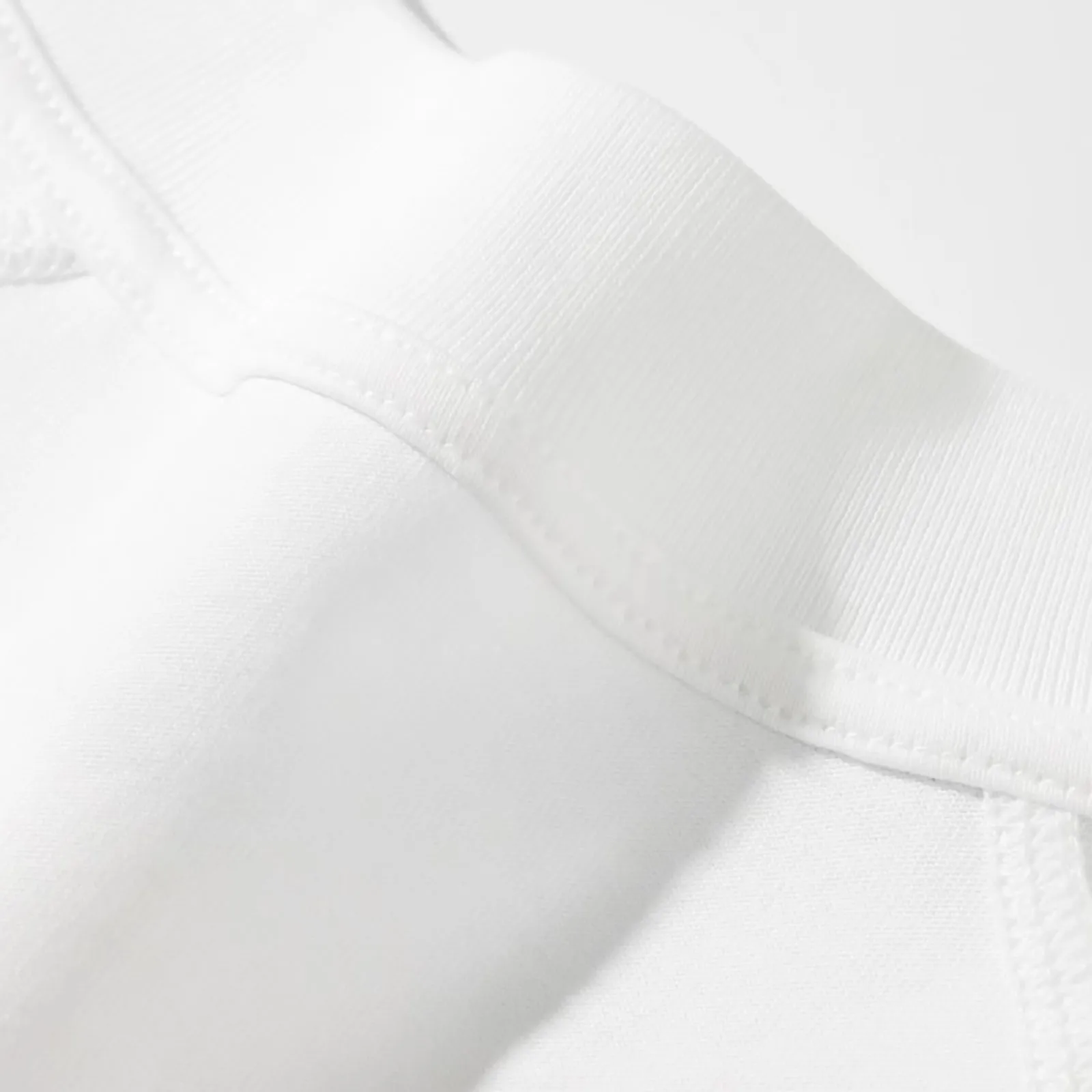 Brand new and unopened Naoya I - Streetwear Brand Clothing recension och pris